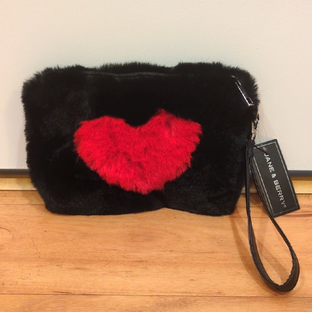 NWT Jane & Berry Faux Fur Fashion Red Heart Black Wristlet